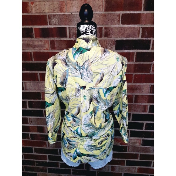 Zara Button Down Flowered Blouse - Picture 4 of 5